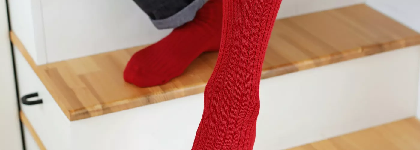 Kaos Kaki Panjang Wanita