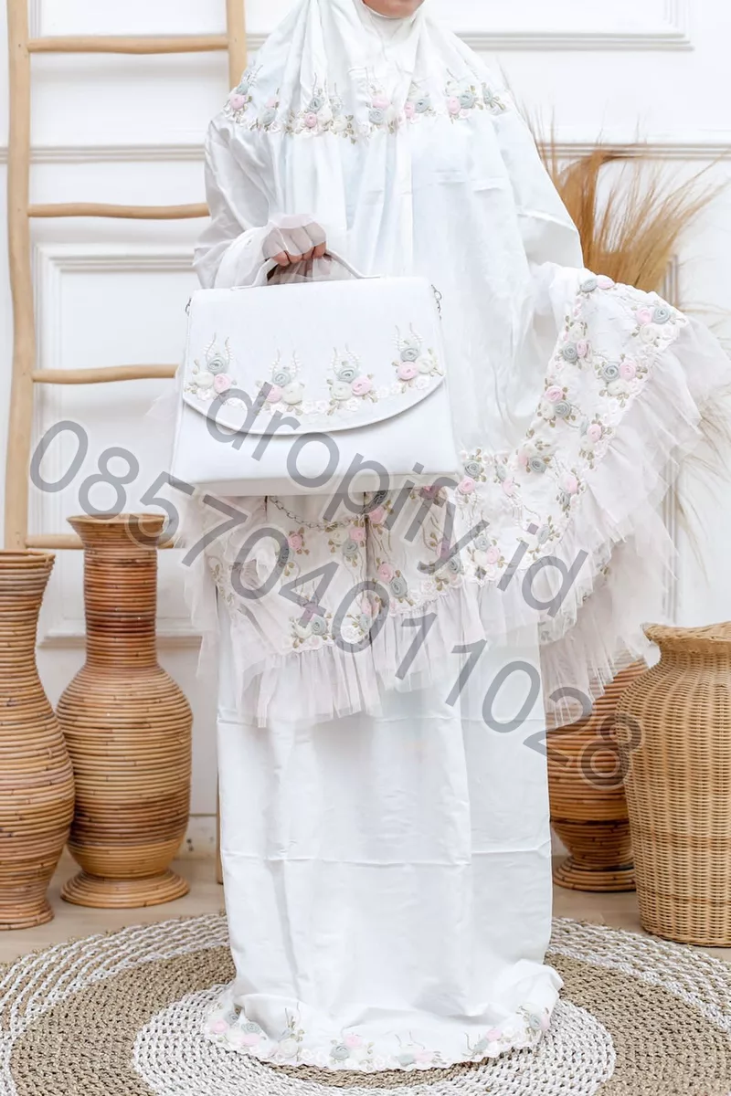 Mukena Alisya